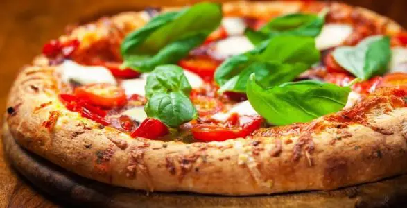 Torna 50 Top Pizza, la guida online che premierà la miglior pizzeria d’italia