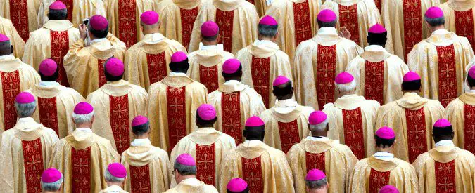 Caso molestie in Vaticano, “ecco chi ha insabbiato”
