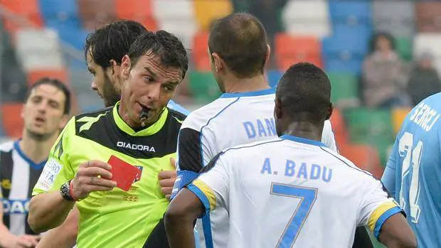 Udinese-Lazio 0-0: Gol annullato a Kuzmanovic, espulsi Danilo e Matri