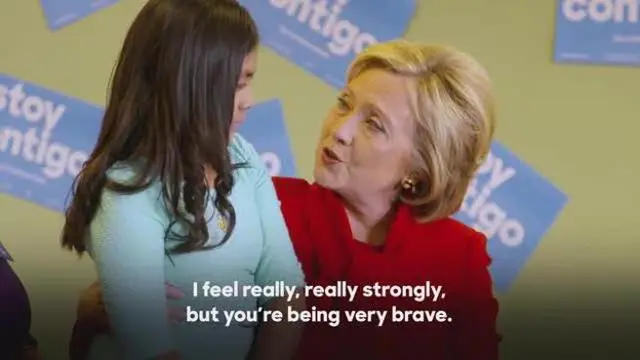 Hillary imita (male) David Mamet
