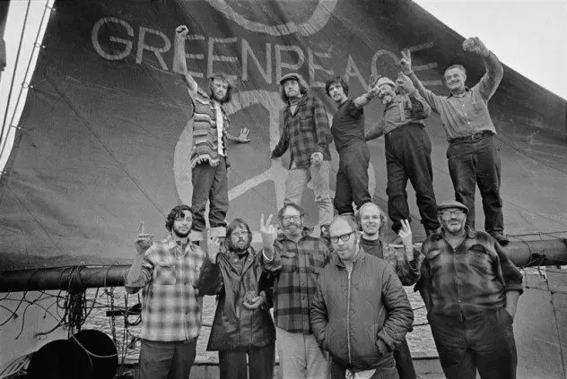 Da James Taylor a oggi, 45 anni di battaglie per il pianeta: auguri Greenpeace