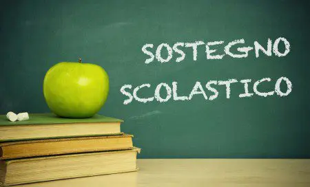 Insegnanti di sostegno, ‘il nostro compagno è senza? Ce ne andiamo’: la protesta di 600 studenti e genitori a Roma