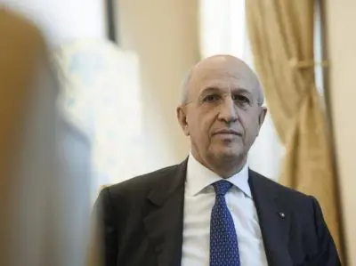 Abi, Patuelli: “Sì all’Unione bancaria con regole comuni. Ue, più partecipazione o per l’Italia rischio Argentina”