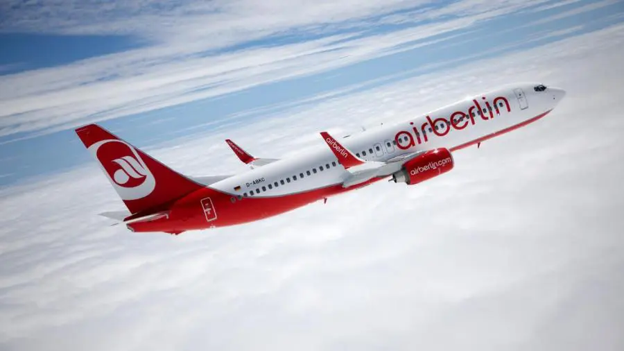 Air Berlin non paga le tasse, l’aereo resta “ostaggio” dell’aeroporto islandese