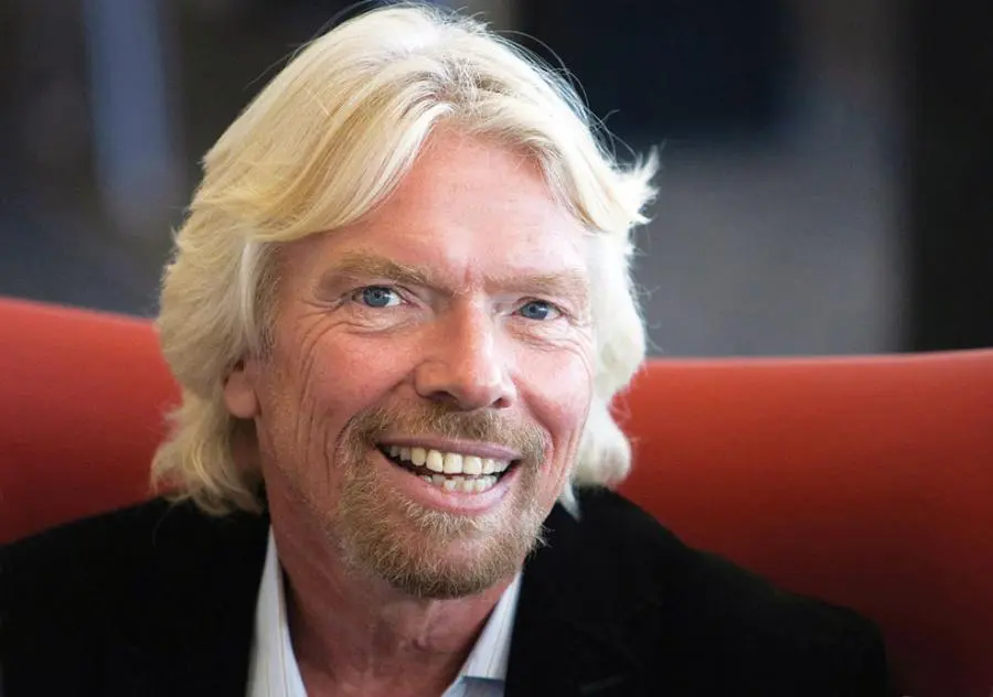 Richard Branson, sempre lui! Adesso vuole realizzare un razzo, per portare i turisti nello spazio