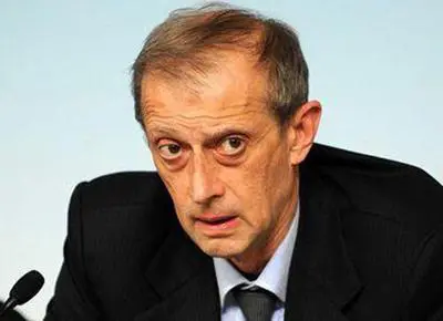 Torino, Fassino: “Il Movimento 5 Stelle sta demolendo la città”