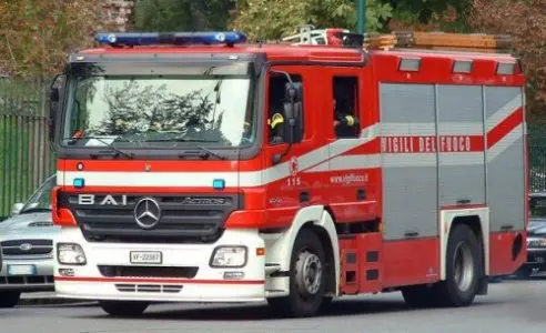 Torino. Tre operai ustionati in fabbrica da un incendio: due sono gravi