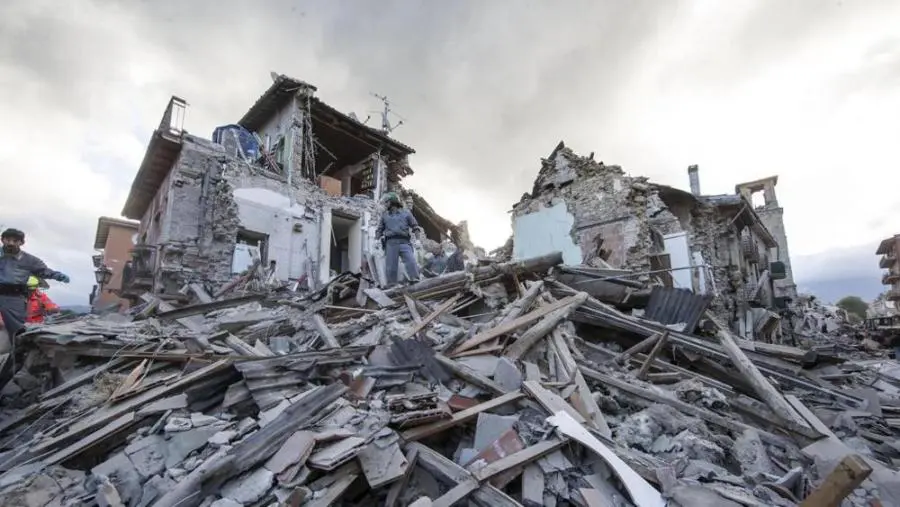 Terremoti, nel 2019 useremo il 5G per monitorare i movimenti degli edifici