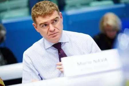 Consob: la politica rispetti la nostra indipendenza e il mercato