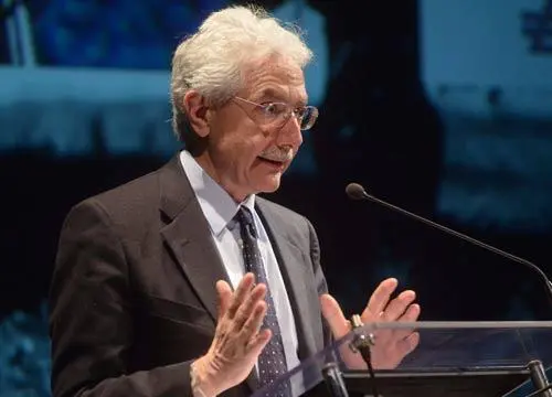 Rossi (Ivass): “Crescita rallenta, ma non c’è rischio recessione”