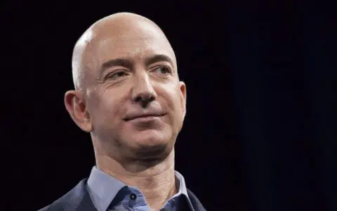Bezos re dei Paperoni: supera Gates, Forbes lo incorona con 112 miliardi
