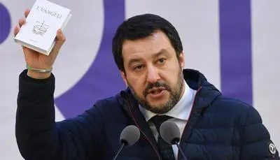 Salvini: “Chiederò un incontro a Di Maio prima di risalire al Colle”