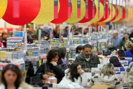 Pasqua: lavoratori del commercio in sciopero