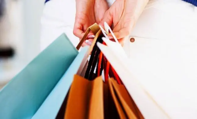 Istat: sale fiducia consumatori marzo, top gennaio 2016