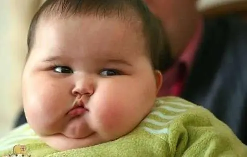 Con la pandemia aumenta l’emergenza dell’obesità infantile