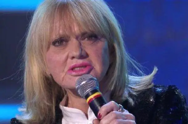 Rita Pavone attacca i Pearl Jam sulla questione immigrazione