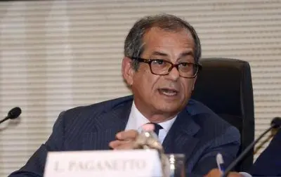 Tria: “La crescita dell’Italia non si negozia”