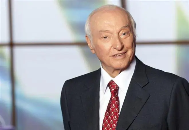 M5S vuole una commissione sulla scienza in tv. Piero Angela: “Follia”