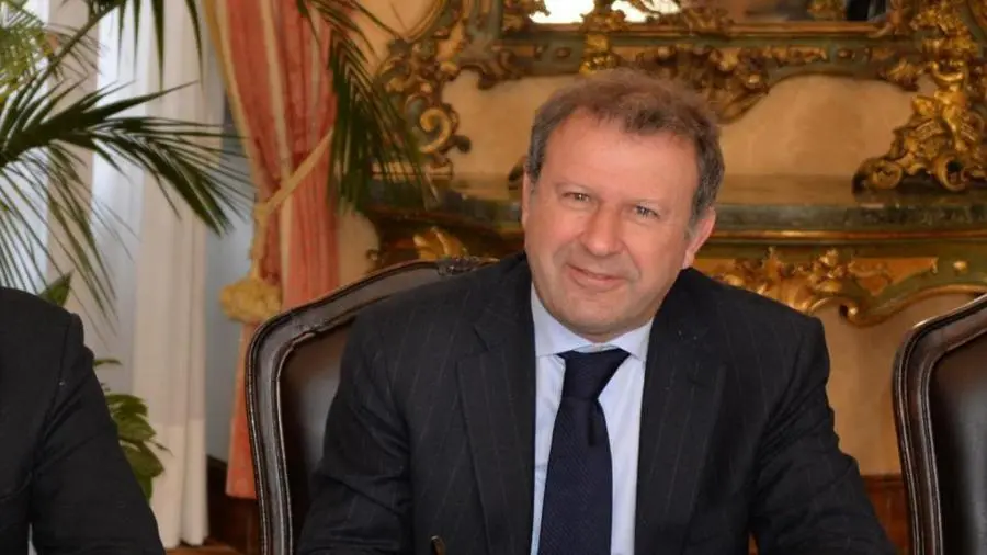 Il notaio Giulio Biino è il nuovo presidente del Circolo dei lettori di Torino, e organizzerà quindi il prossimo Salone del Libro