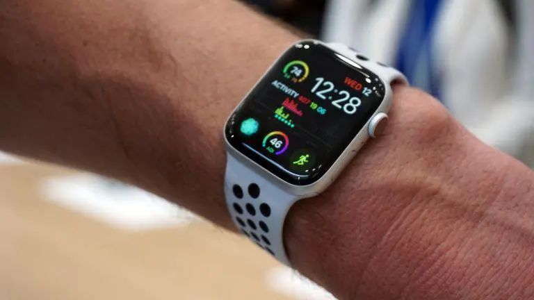 Apple Watch, ecco l’elettrocardiogramma (ma non in Italia)
