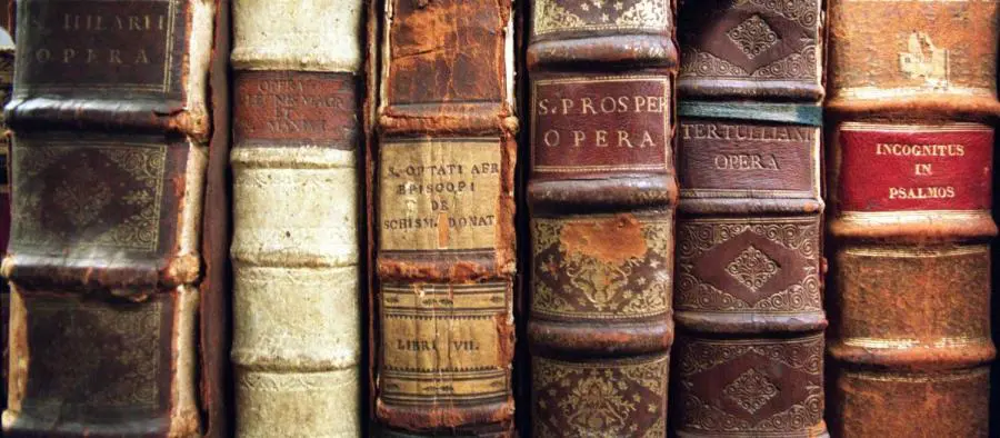 Taranto salva i libri dall’immondizia