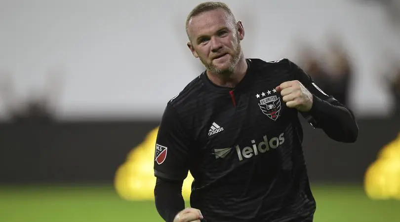 Calcio, Rooney ubriaco in aeroporto: multato, arrestato e rilasciato