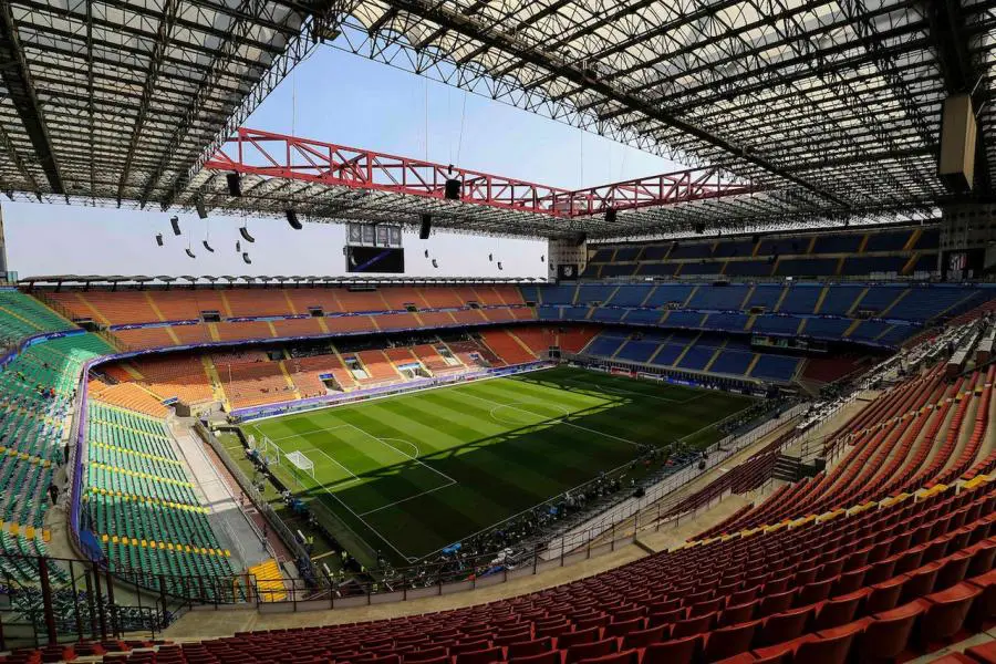Milano, si riaccende la polemica sullo stadio San Siro