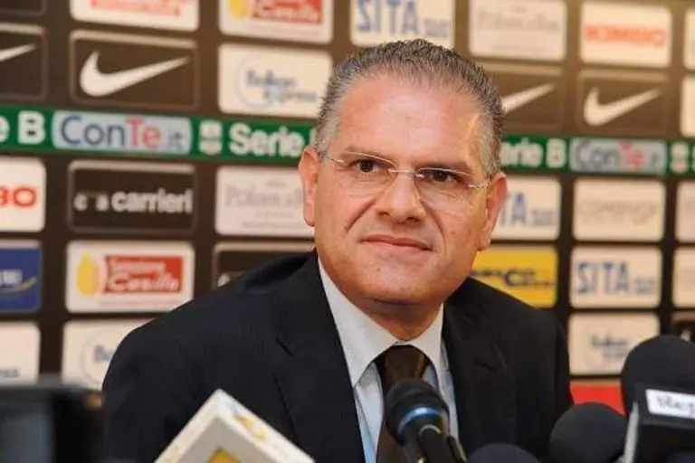 Arrestato ex presidente del  Bari calcio