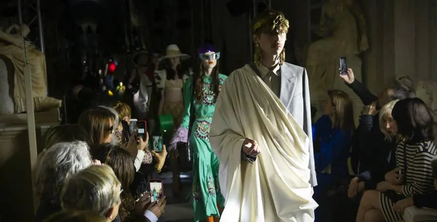 Milano donna, apre Prada, chiude Gucci