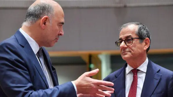 L’Eurogruppo all’Italia, una settimana per nuovi dati sui conti. Tria: ‘A luglio nuovi dati, non chiacchiere’