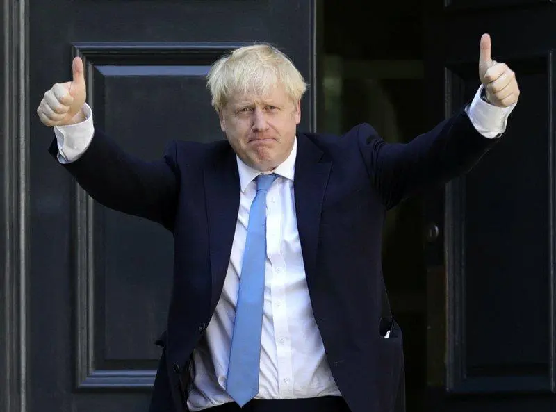 Brexit, Johnson lancia il suo ultimatum all’Europa: “Compromesso equo” o elezioni. E svela l’accordo segreto sul confine irlandese