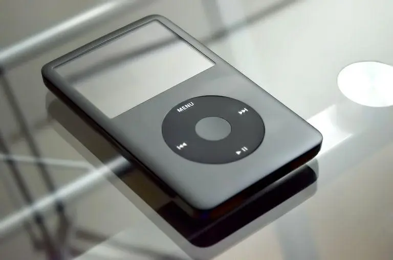 L’iPod ha 18 anni, Jobs rivoluzionò musica