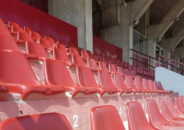 In Italia il primo stadio con plastica riciclata: realizzate 3mila sedute con la raccolta differenziata