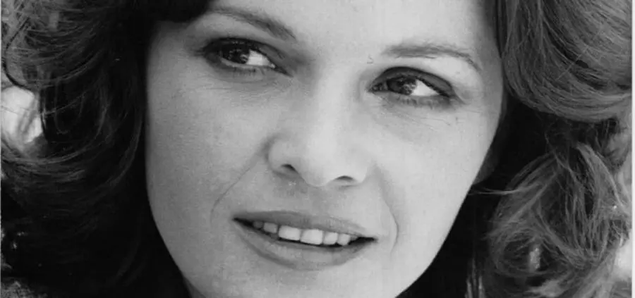 Quella volta che mi disse / Laura Antonelli