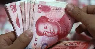 Cina, l’economia del Dragone cresce più lentamente: nel 2019 Pil al 6,1%, ma è il dato peggiore dal 1990