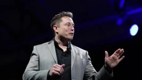 Musk, le auto Tesla parleranno ai pedoni