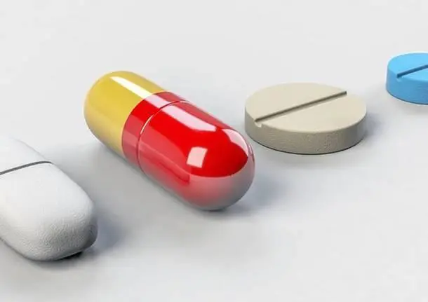 Gli economisti propongono tassa sugli antibiotici per salvare vite e tidurre perdite economiche