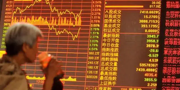 Coronavirus: Borsa di Milano apre in ribasso del 3,5%. Spread schizza a 145