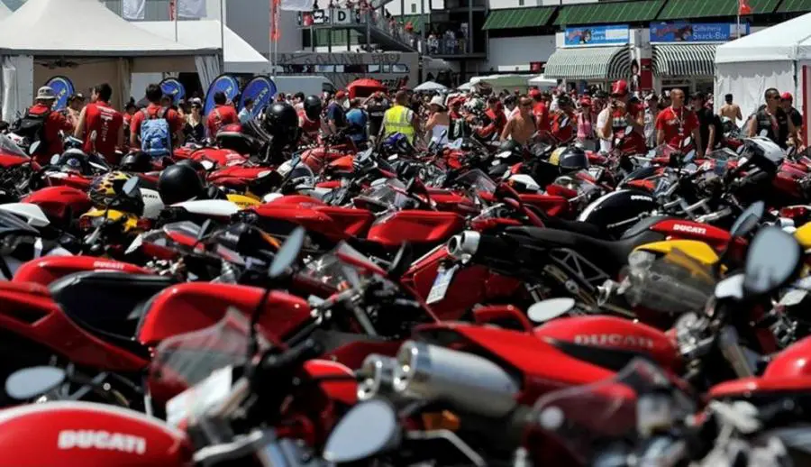 Moto, è stato un triste aprile per il mercato: -97% di vendite