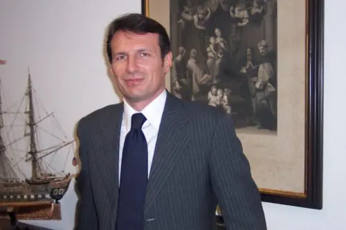 Economia lombarda a due velocità: l’export decolla mentre l’industria rallenta