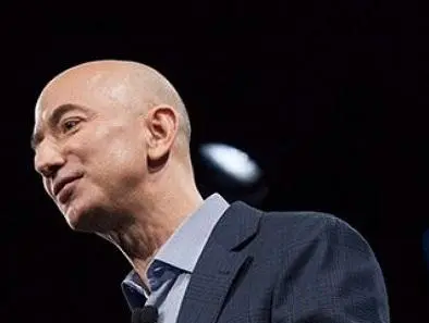 E-commerce, Antitrust apre indagine su Apple e Amazon