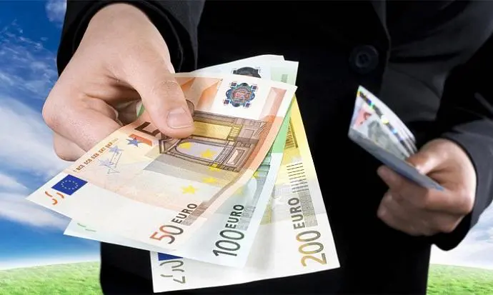 Contante: serve al sommerso ma non basta a generarlo