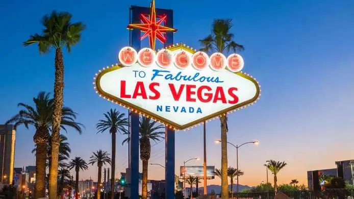 All’inferno e ritorno / Le mie memorie da Las Vegas, terra promessa dei malati di gioco
