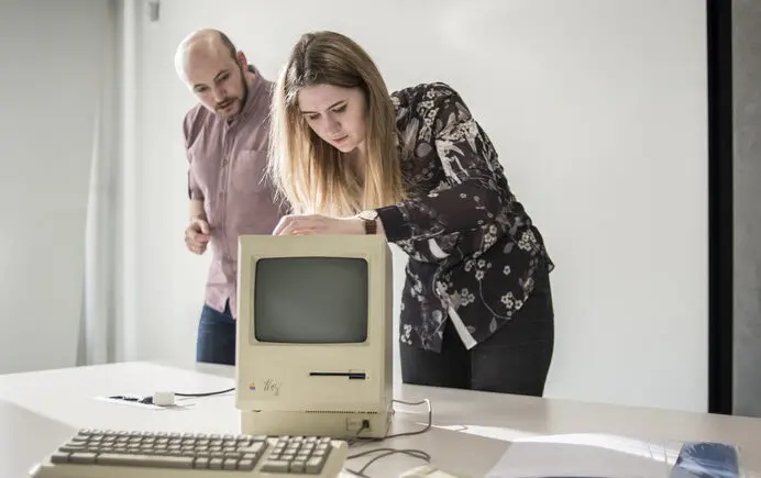 37 anni fa il Macintosh, il computer che ha cambiato l’innovazione (e la pubblicità)