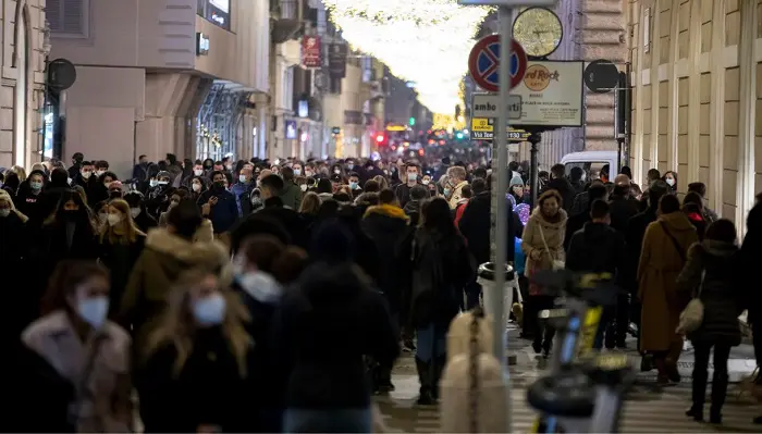 2021, inizio critico: a gennaio rischio Covid fuori controllo in 3 Regioni