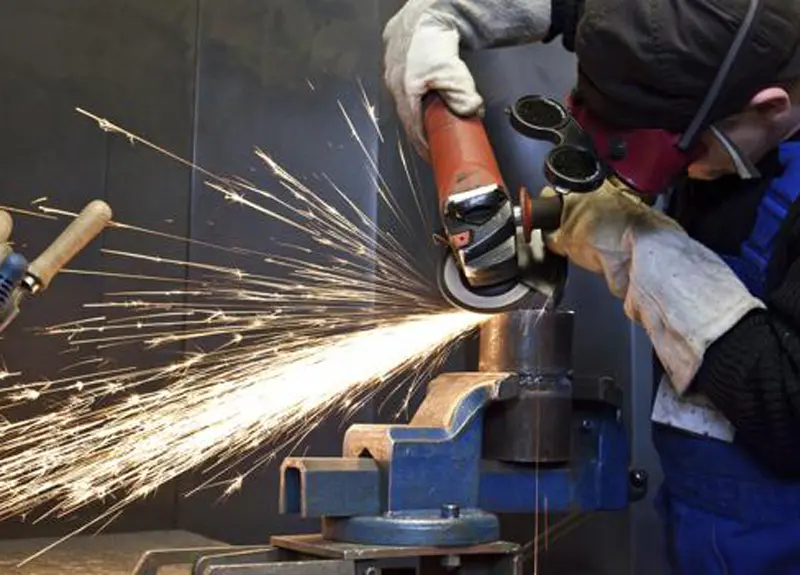 PMI manifatturiero: Italia in calo, Spagna sorprende con crescita