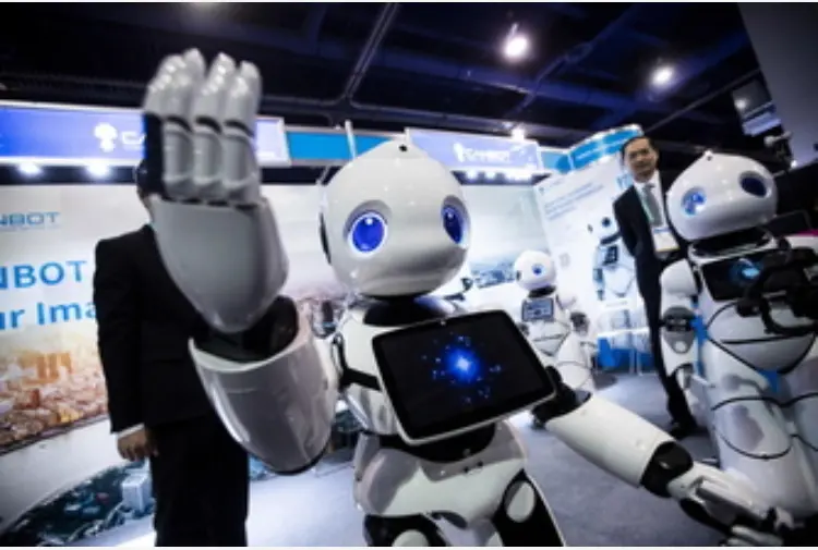 La prima opera teatrale scritta da un robot