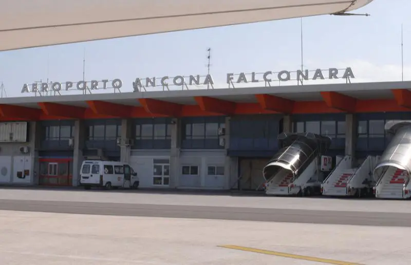 Aeroporto delle Marche, a maggio si volerà per Parigi