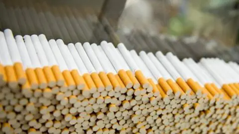Svolta salutista politically correct per Marlboro: basta sigarette entro il 2030