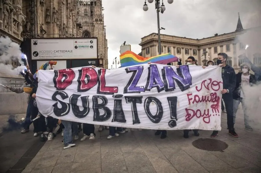 DDL Zan, la ministra Bonetti afferma: Irresponsabile insistere, serviva dialogo”